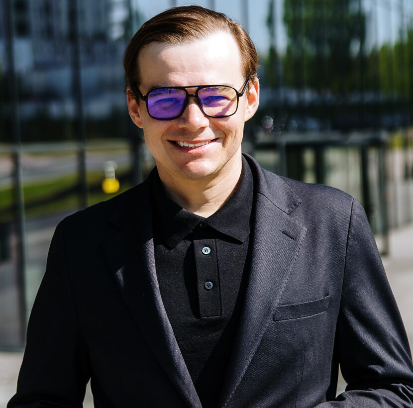 Adrian Stelmach